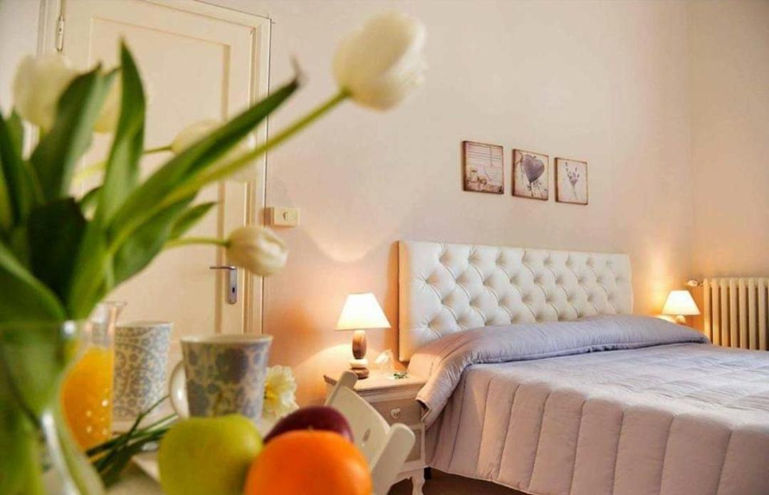 Hotel Lisa Viareggio Bagian luar foto